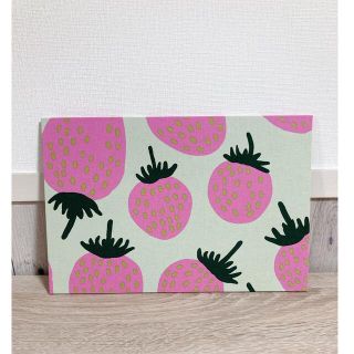 マリメッコ(marimekko)のマリメッコ marimekko マンシッカ いちご ファブリックパネル(インテリア雑貨)