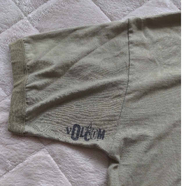 volcom(ボルコム)のVOLCOM　Ｔシャツ メンズのトップス(Tシャツ/カットソー(半袖/袖なし))の商品写真