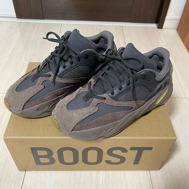 adidas YEEZY BOOST 700 DARK GREY 27cm | フリマアプリ ラクマ