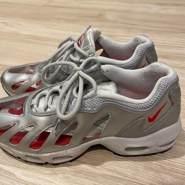 Supreme(シュプリーム)の nike air max 96 supreme silver メンズの靴/シューズ(スニーカー)の商品写真