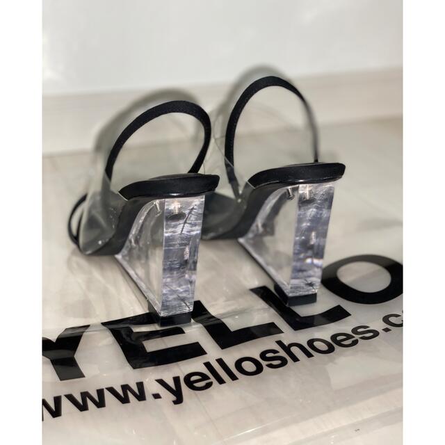 『新品未使用』 YELLO TOKYO BLACK WEDGE SANDALS レディースの靴/シューズ(サンダル)の商品写真