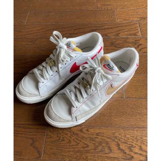 ナイキ(NIKE)のNIKE BLAZER LOW 77 PREMIUM(スニーカー)