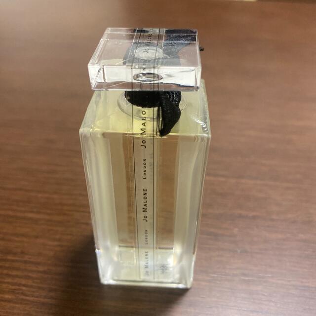 Jo Malone(ジョーマローン)のJo MALONE LONDON イングリッシュ ペアー&フリージアバスオイル コスメ/美容のボディケア(入浴剤/バスソルト)の商品写真