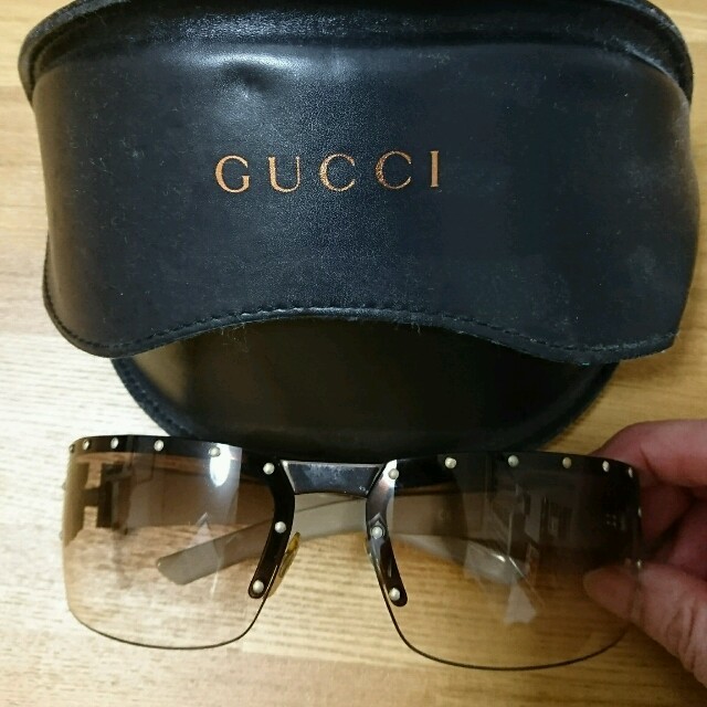 Gucci(グッチ)の値下げ！GUCCI サングラス レディースのファッション小物(サングラス/メガネ)の商品写真