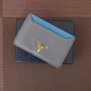 プラダ(PRADA)のこちゃ様専用。プラダカードケース(名刺入れ/定期入れ)