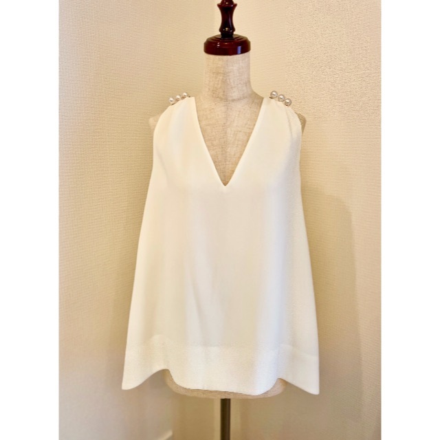 BARNEYS NEW YORK - YOKO CHAN Pearl Blouse GINZA6限定色 白 36