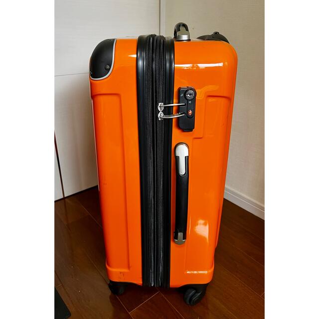 【中古使用頻度・小】スーツケース 収納力大 オレンジ 元気カラー レディースのバッグ(スーツケース/キャリーバッグ)の商品写真