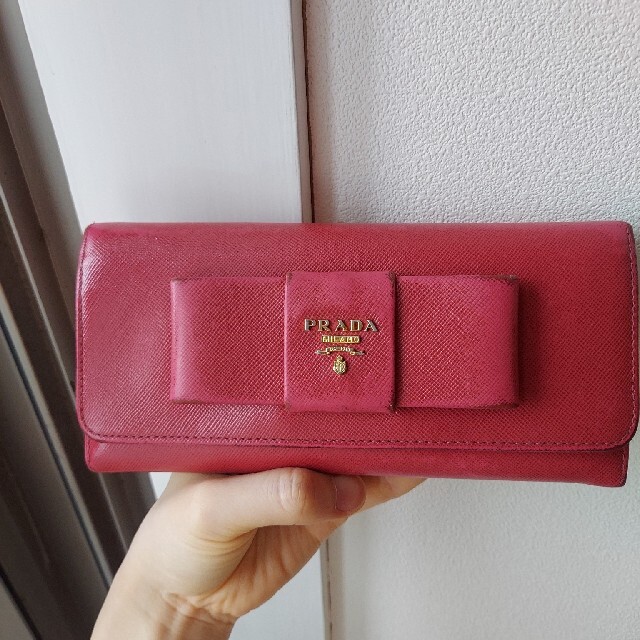 PRADA リボン長財布