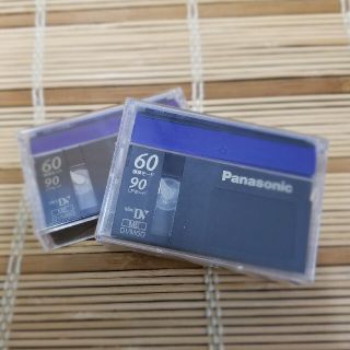 パナソニック(Panasonic)のパナソニックミニDVカセット　2本セット(ビデオカメラ)