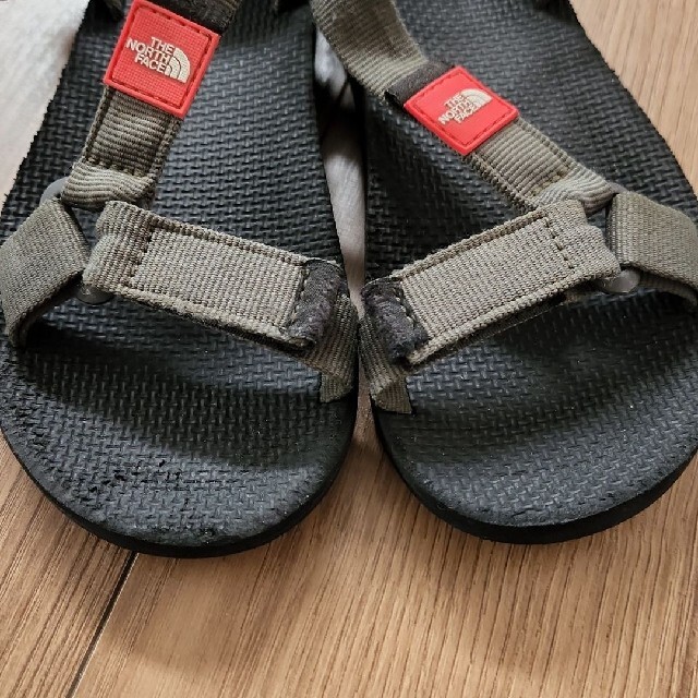 THE NORTH FACE(ザノースフェイス)のココ1009様専用 キッズ/ベビー/マタニティのキッズ靴/シューズ(15cm~)(サンダル)の商品写真