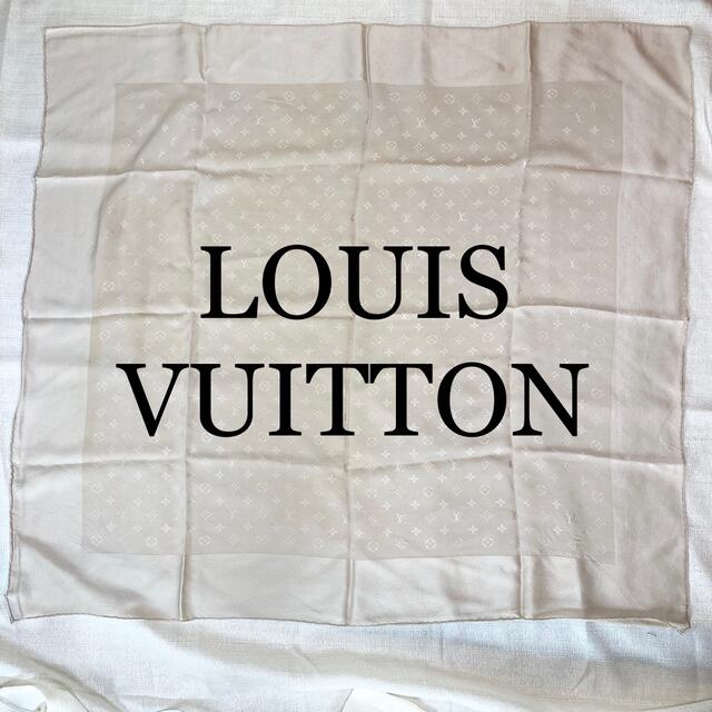 輝く高品質な LOUIS VUITTON ベージュ シルク100% モノグラム 【ルイヴィトン】スカーフ - バンダナ+スカーフ