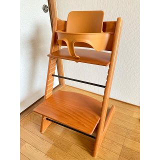 Stokke - ストッケ トリップトラップ ベビーガード&延長グライダー 赤の通販 by choco327’s shop｜ストッケならラクマ