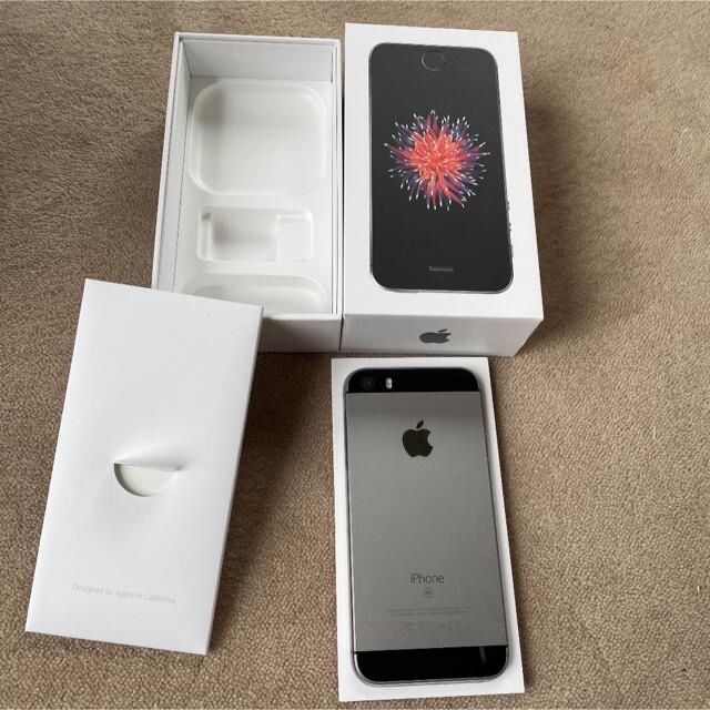 iPhone se  64GB