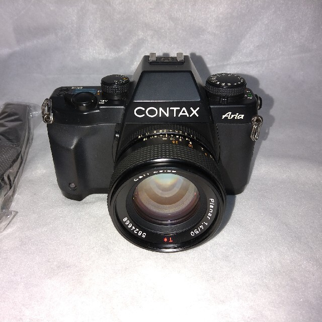 CONTAXAria　Planar50mm  f1.4 スマホ/家電/カメラのカメラ(フィルムカメラ)の商品写真