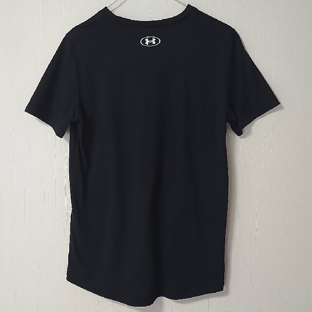 UNDER ARMOUR(アンダーアーマー)のTシャツ UNDER ARMOUR 160cm キッズ/ベビー/マタニティのキッズ服男の子用(90cm~)(Tシャツ/カットソー)の商品写真