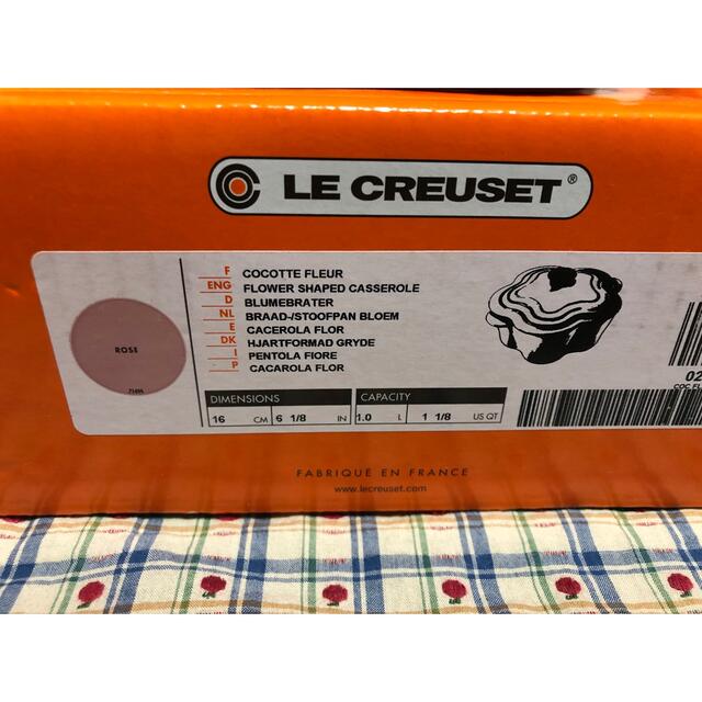 LE CREUSET(ルクルーゼ)のルクルーゼ プチココットフルール フレンチローズ インテリア/住まい/日用品のキッチン/食器(鍋/フライパン)の商品写真