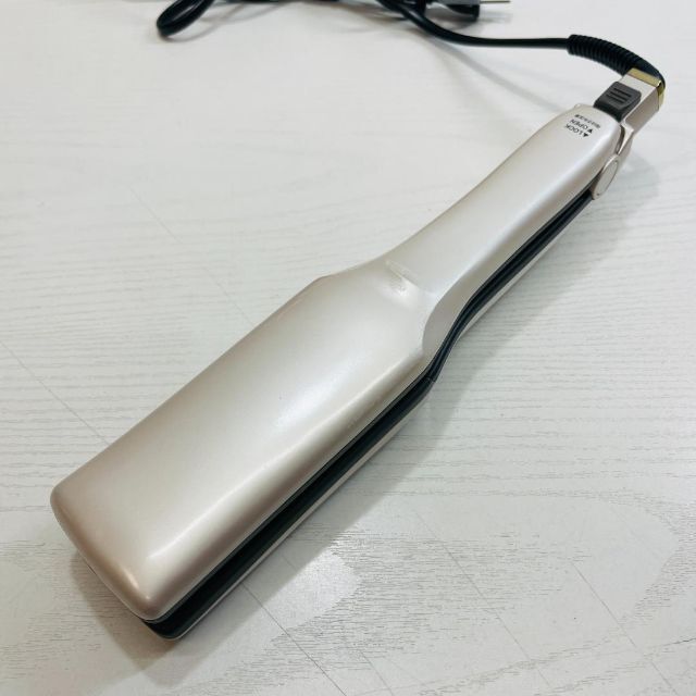 TESCOM(テスコム)のTESCOM TTH2800 マイナスイオン ヘアーアイロン スマホ/家電/カメラの美容/健康(ヘアアイロン)の商品写真