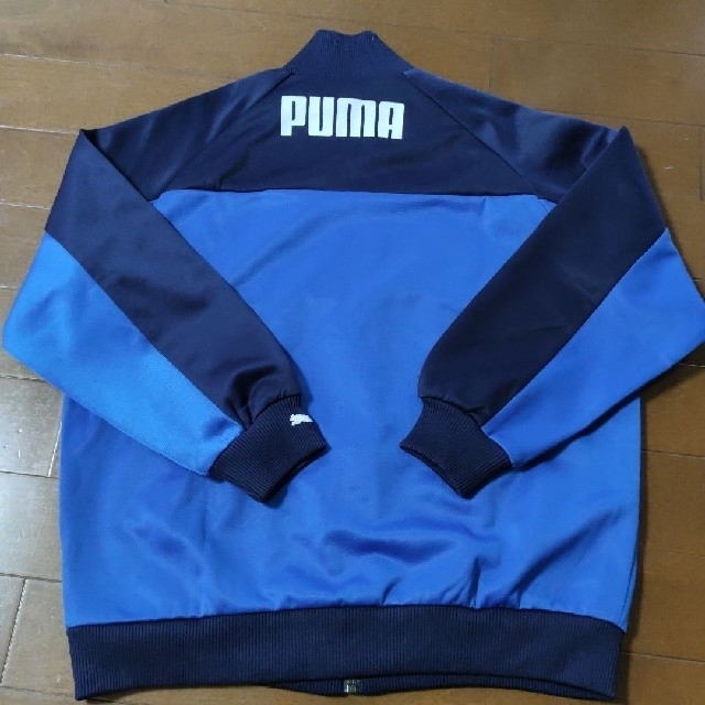 PUMA(プーマ)のプーマ　ジャージ上下　130㌢ キッズ/ベビー/マタニティのキッズ服男の子用(90cm~)(その他)の商品写真