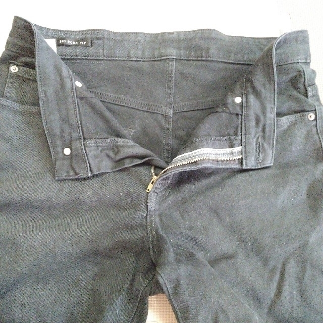 EDWIN(エドウィン)のジーンズズボン　メンズ　サイズ３４インチ　黒　EDWIN メンズのパンツ(デニム/ジーンズ)の商品写真