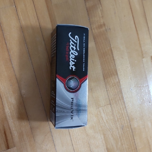 Titleist(タイトリスト)の未使用 タイトリストPro V1x & ナイキ  ゴルフボール 計2ダース スポーツ/アウトドアのゴルフ(その他)の商品写真