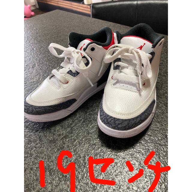 NIKE(ナイキ)の【ミサト様専用】NIKE AIR JORDAN 3 SE-T JP PS キッズ/ベビー/マタニティのキッズ靴/シューズ(15cm~)(スニーカー)の商品写真