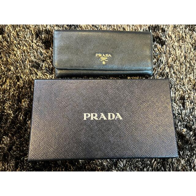 PRADA プラダ　長財布