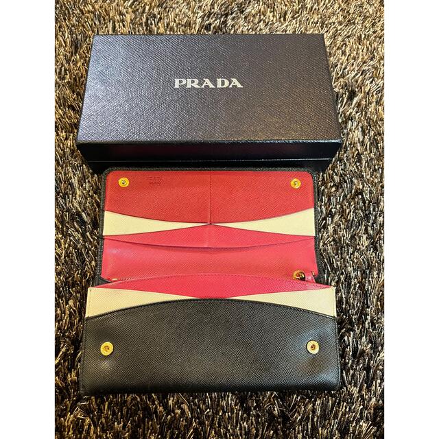 PRADA(プラダ)のPRADA プラダ　長財布 レディースのファッション小物(財布)の商品写真