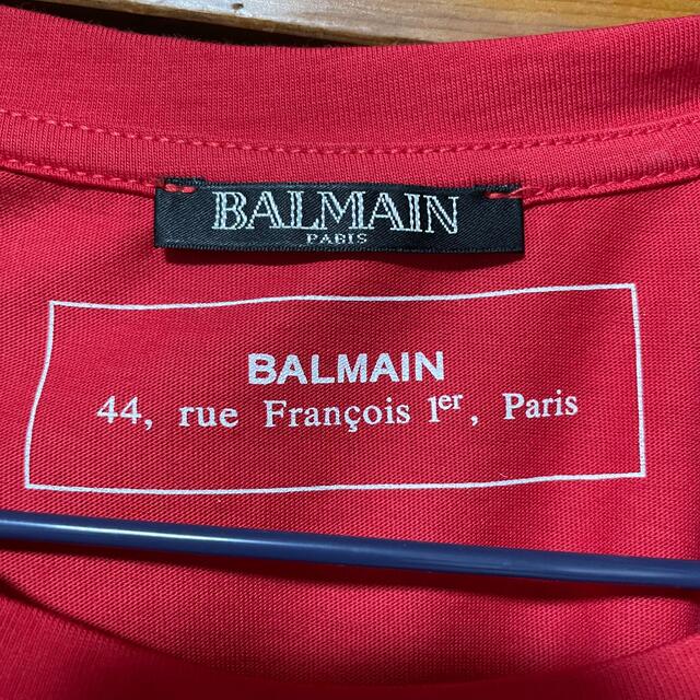 BALMAIN(バルマン)のバルマン　ロゴ　Tシャツ　ユニセックス メンズのトップス(Tシャツ/カットソー(半袖/袖なし))の商品写真