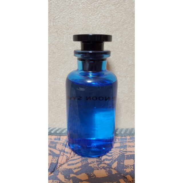 LOUIS VUITTON(ルイヴィトン)のLOUIS VUITTON AFTERNOON SWIM 100ml コスメ/美容の香水(ユニセックス)の商品写真