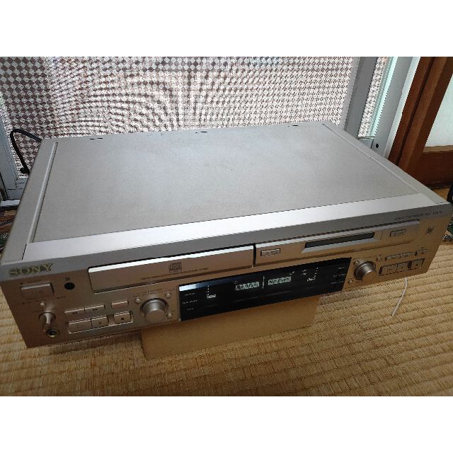 SONY CD・MDデッキ MXD-D2オーディオ機器