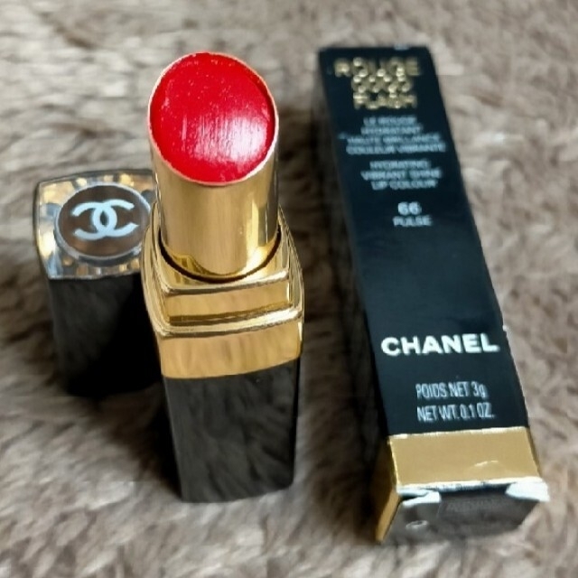 CHANEL(シャネル)のCHANEL　ルージュココフラッシュ　66　パルス コスメ/美容のベースメイク/化粧品(口紅)の商品写真