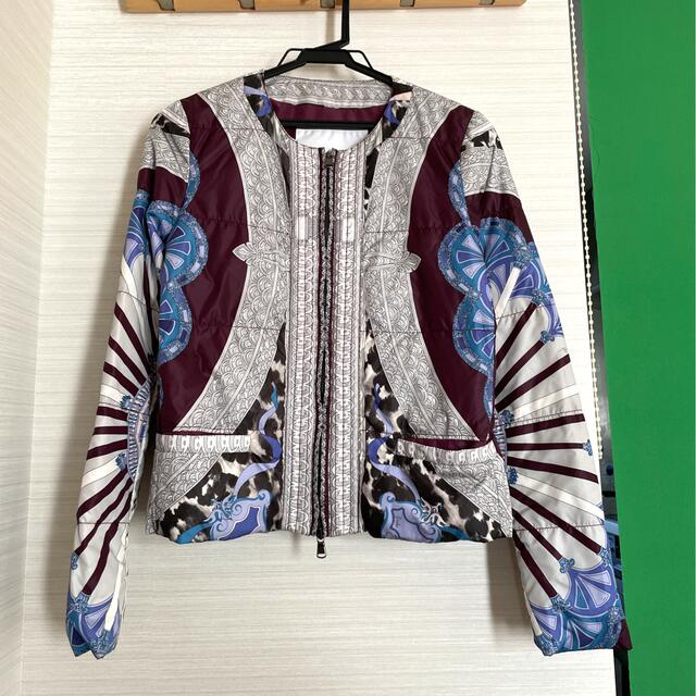 EMILIO PUCCI - エミリオプッチの素敵なダウン✨の通販 by EMILIO PUCCI - エミリオプッチの素敵なダウン✨の通販 by