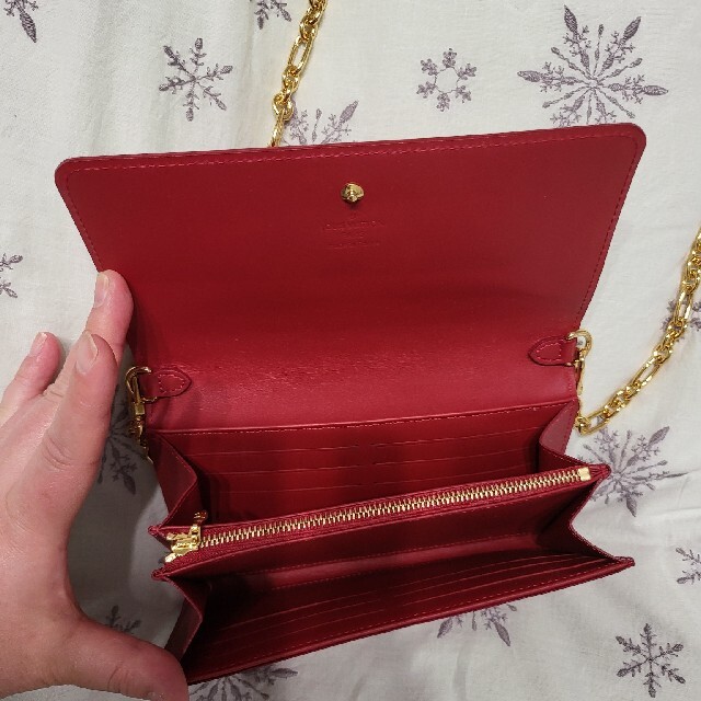 LOUIS VUITTON - 新品ヴィトン長財布チェーンウォレット斜めがけ未使用