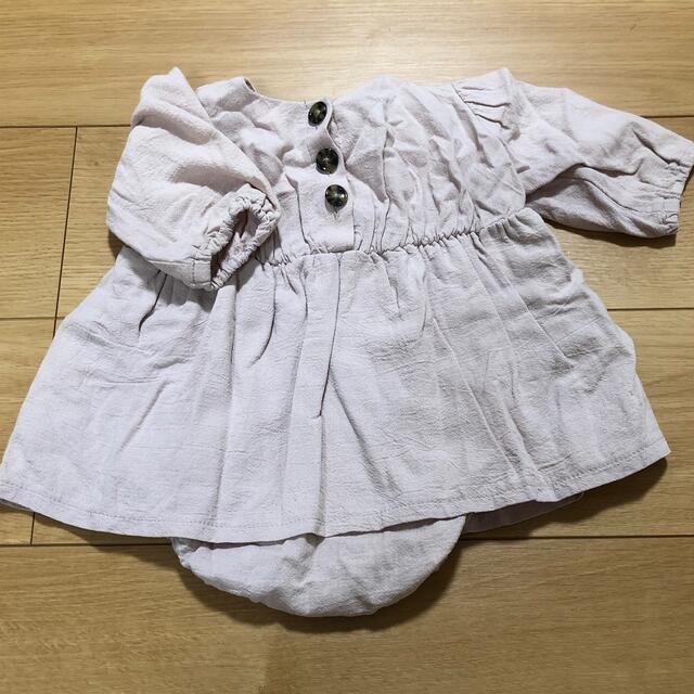 futafuta(フタフタ)のバースデイ　70  ロンパース　くすみピンク キッズ/ベビー/マタニティのベビー服(~85cm)(ロンパース)の商品写真