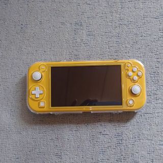 任天堂　Switchライト　イエロー(家庭用ゲーム機本体)