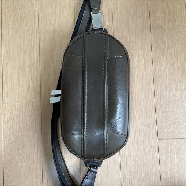 aniary - アニアリaniary ボディバッグアイディアルレザー02-03000中古