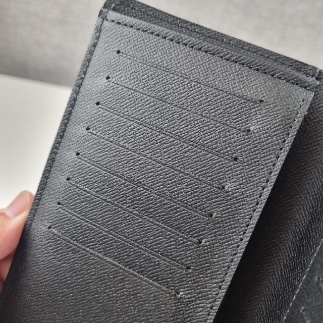 LOUIS VUITTON - ヴィトンメンズ長財布 エピの通販 by ぴらつ|ルイ