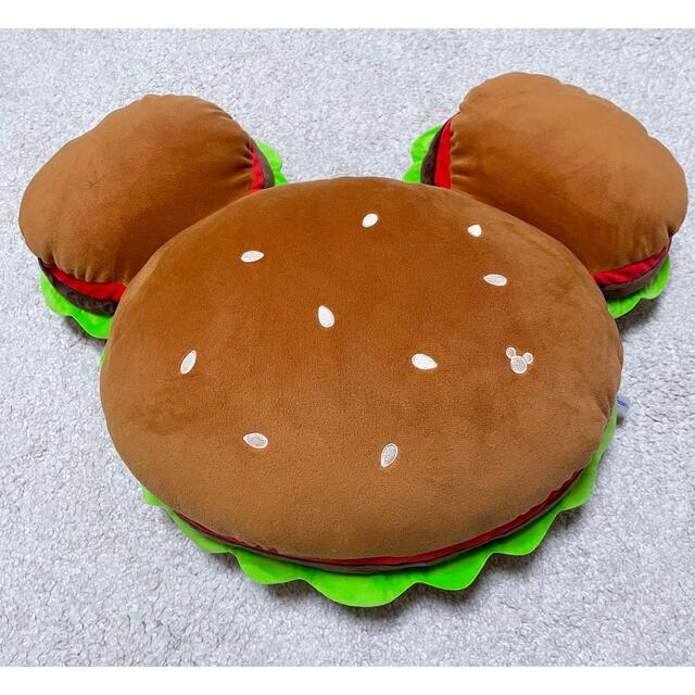 Disney ミッキーハンバーガークッション