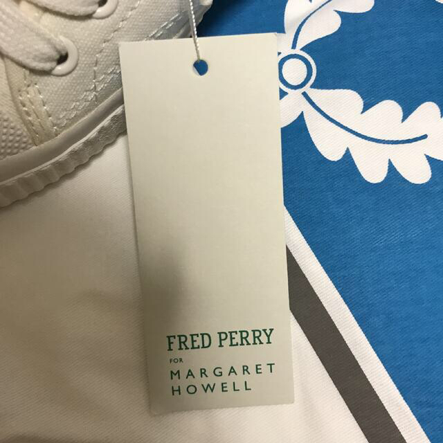 FRED PERRY(フレッドペリー)のFRED PERRY×MARGARET HOWELLコラボ スニーカー レディースの靴/シューズ(スニーカー)の商品写真