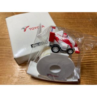 トヨタ F1 プルバックカー付テープカッター(ミニカー)