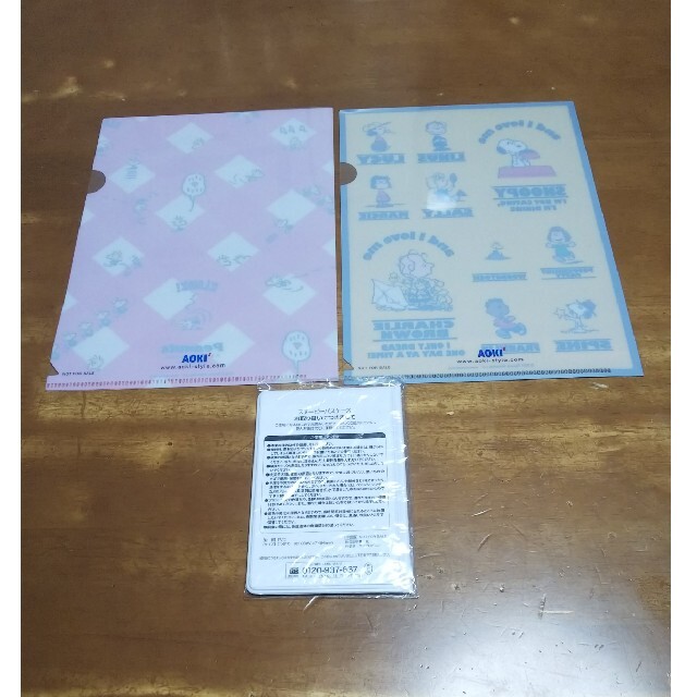 SNOOPY(スヌーピー)のスヌーピークリアフアイル2枚パスケース レディースのファッション小物(パスケース/IDカードホルダー)の商品写真
