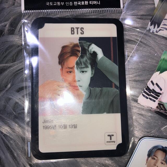 防弾少年団(BTS)(ボウダンショウネンダン)のジミン JIMIN トレカ tmoney カード tour マグネット ランダム エンタメ/ホビーのCD(K-POP/アジア)の商品写真