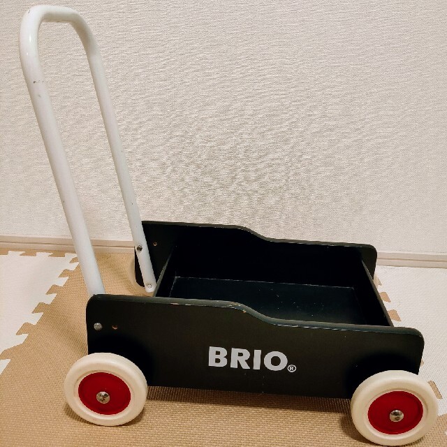 BRIO(ブリオ)のBrio ブリオ 手押し車 カタカタ キッズ/ベビー/マタニティのおもちゃ(手押し車/カタカタ)の商品写真