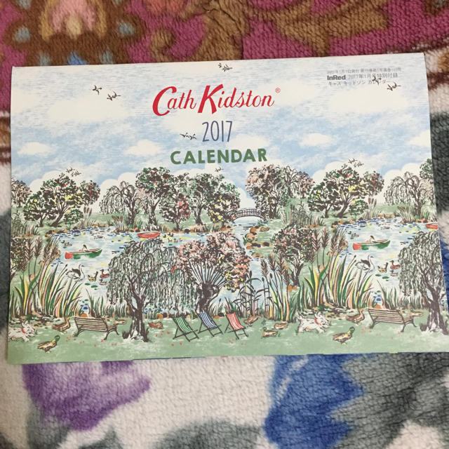 Cath Kidston(キャスキッドソン)のキャスキッドソン カレンダー InRed 付録 インテリア/住まい/日用品の文房具(カレンダー/スケジュール)の商品写真