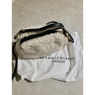 ユナイテッドアローズ(UNITED ARROWS)のGIANNI CHIARINI ジャンニキリアーニ(ショルダーバッグ)