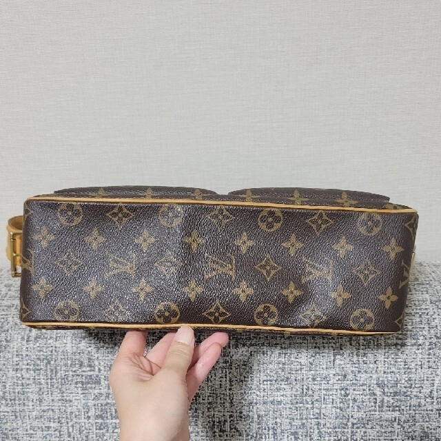 廃盤 LOUIS VUITTON モノグラム ヴィバシテ GMショルダーバッグ 5