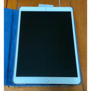 アイパッド(iPad)のiPad Air 3 と箱、アクセサリー　(ケース付き)(タブレット)