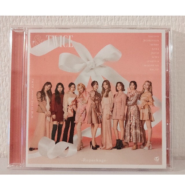 TWICE(トゥワイス)のTWICE アルバム「&TWICE-Repackage-」 エンタメ/ホビーのCD(K-POP/アジア)の商品写真