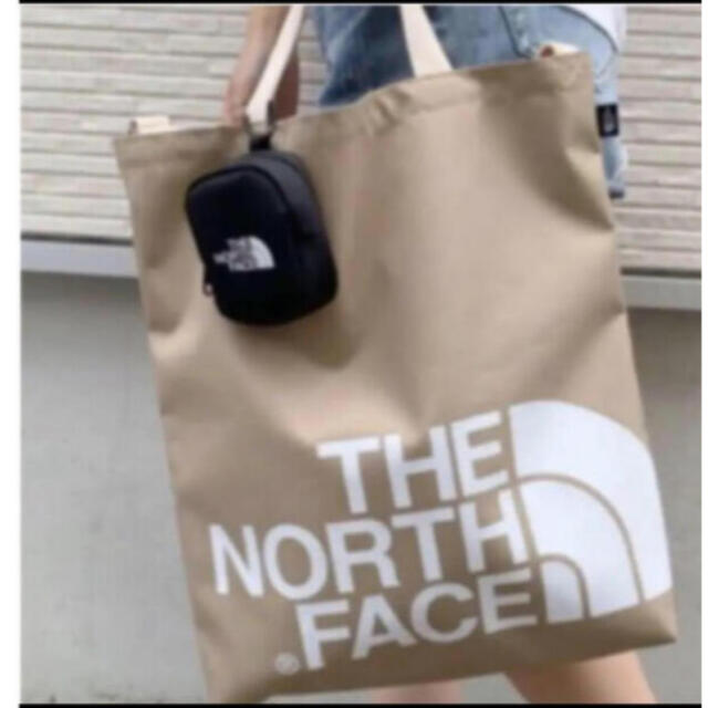 THE NORTH FACE(ザノースフェイス)の【未開封新品】ノースフェイス　ミニポーチ　マルチコインケース　カラビナ付　黒色 レディースのファッション小物(ポーチ)の商品写真