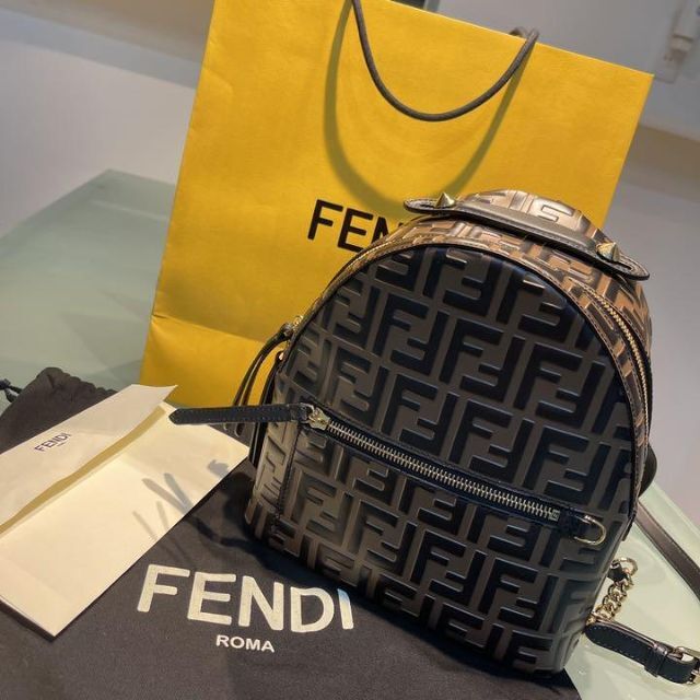フェンディ fend i バッグ リュック バックパック FENDI | www